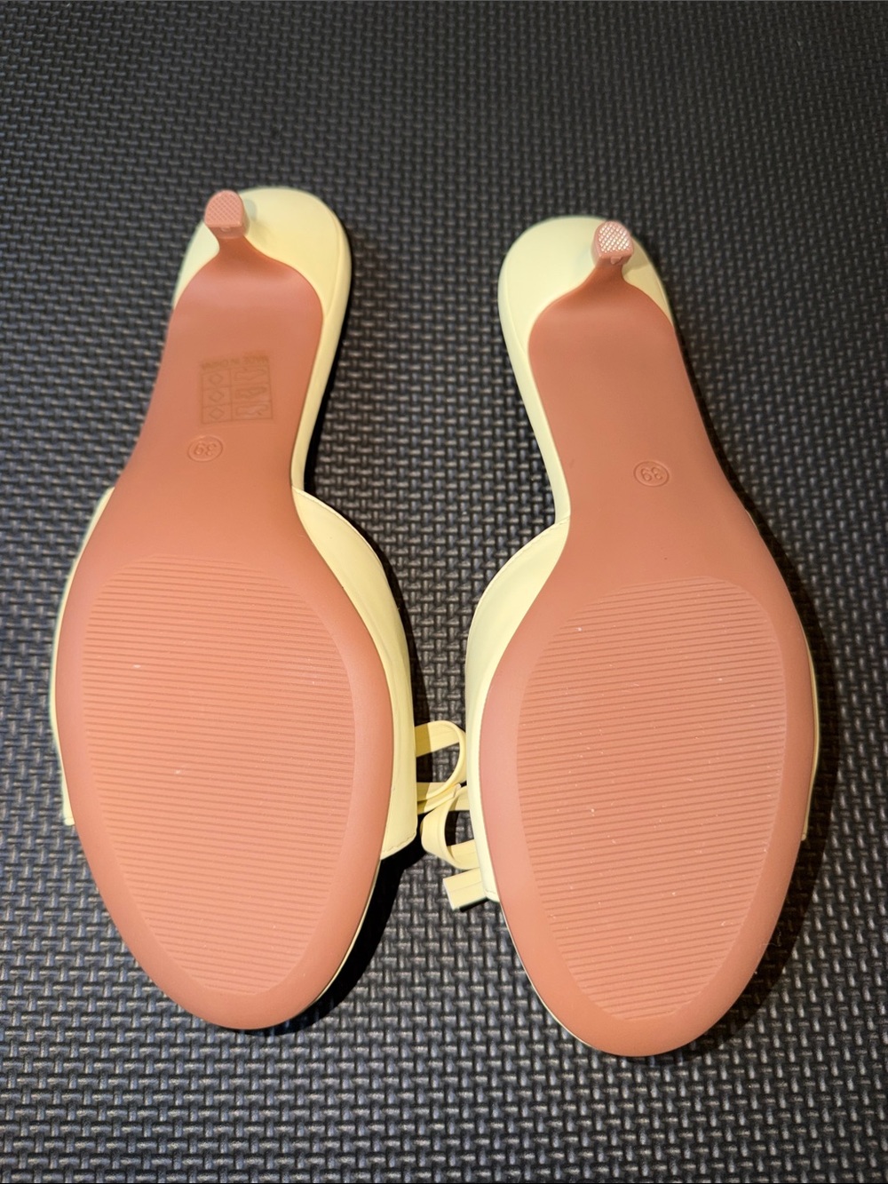 Casual Yellow Heeled Sandal-CUCCOO CHICEST SHEIN - Picture 4 of 5